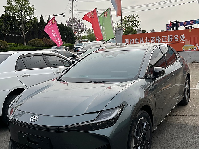 丰田 bZ3